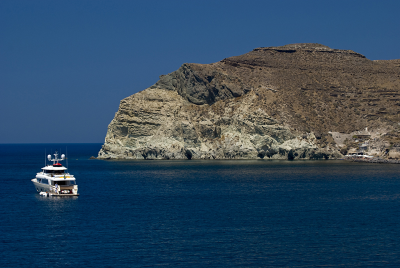 084_Santorini_Kokkini Red Beach.jpg
